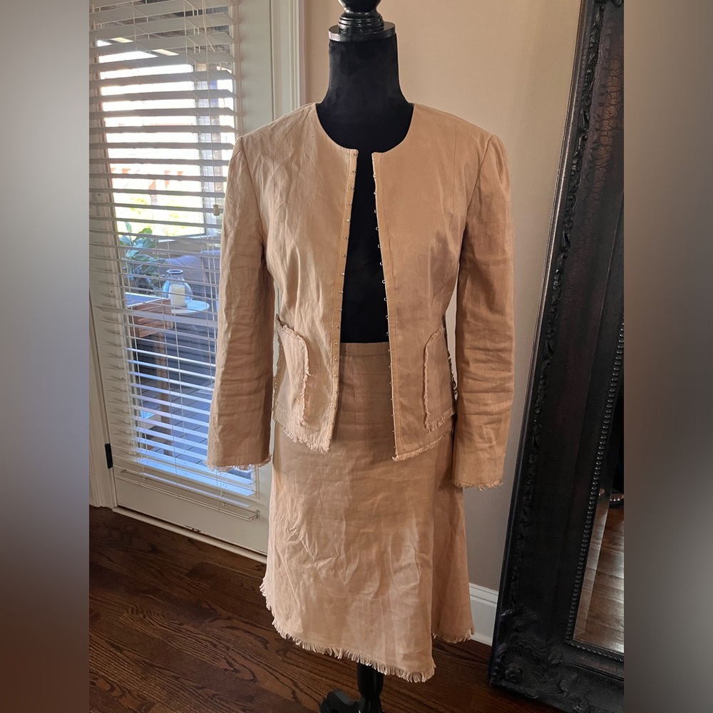 BCBG 2 piece suit.